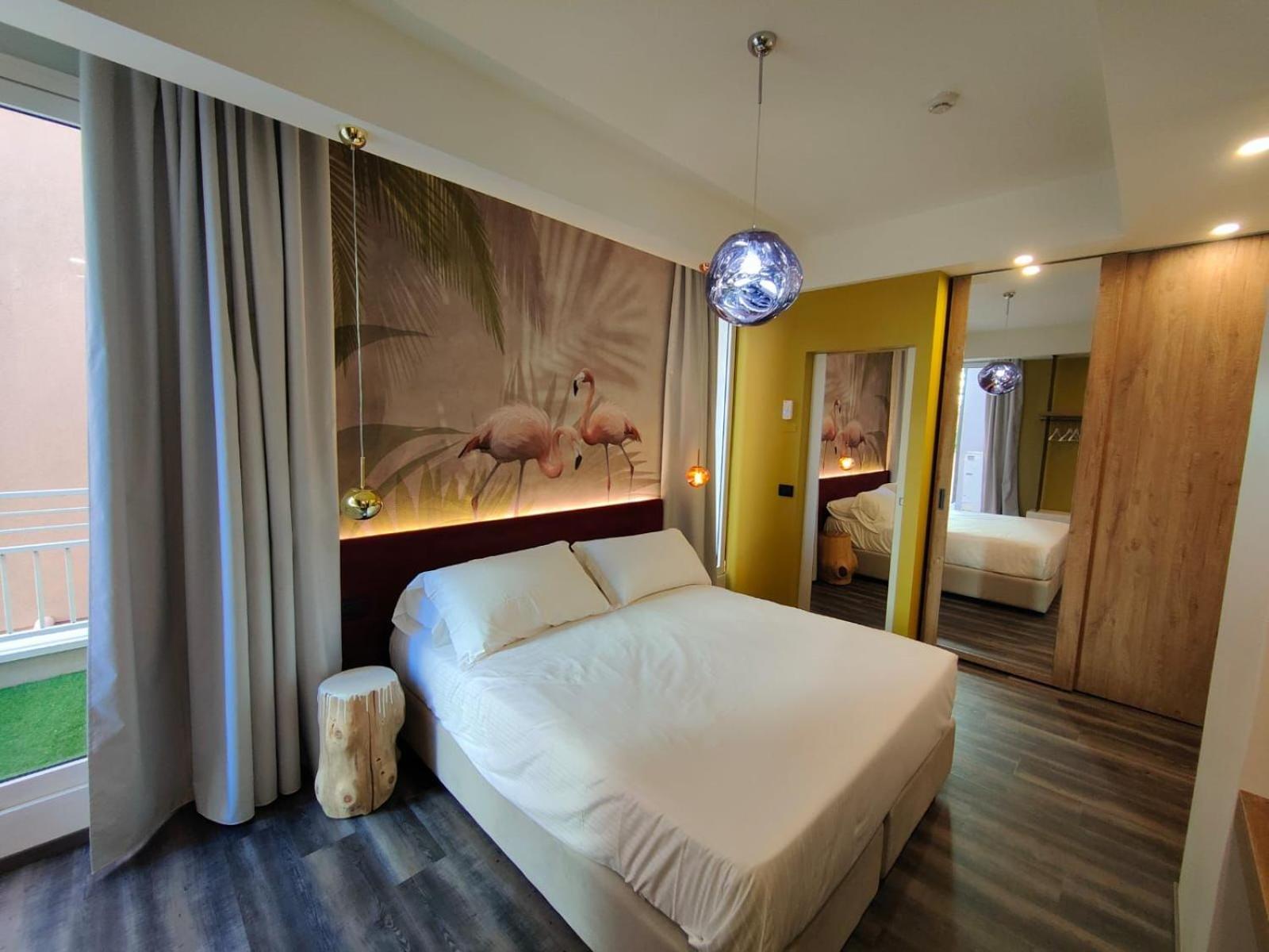 Design Hotel Astra B&B Misano Adriatico Exteriör bild
