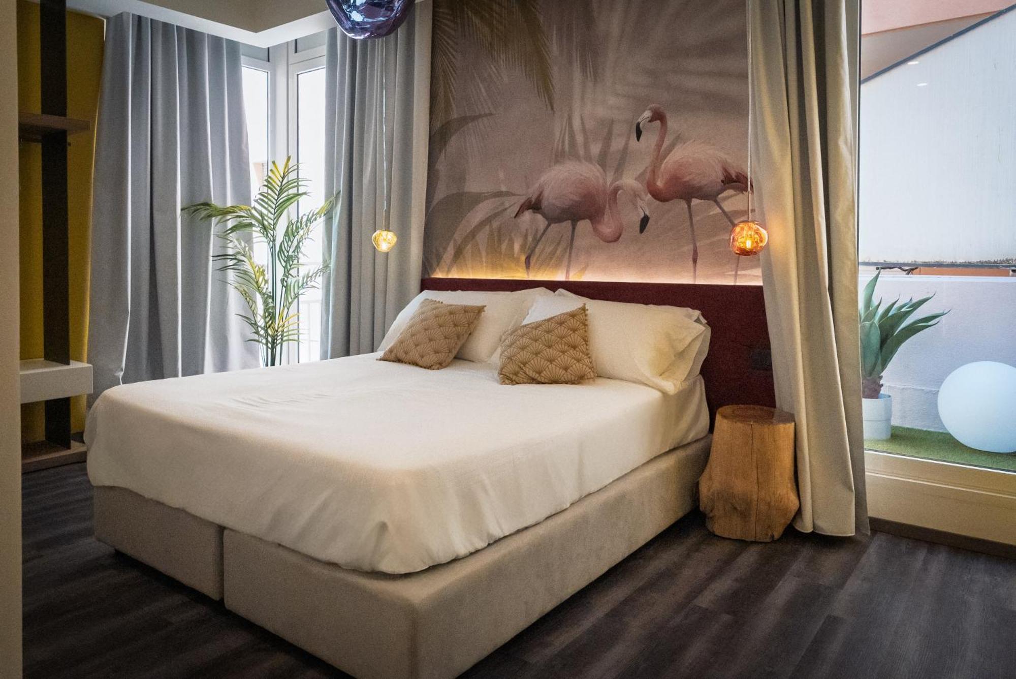 Design Hotel Astra B&B Misano Adriatico Exteriör bild