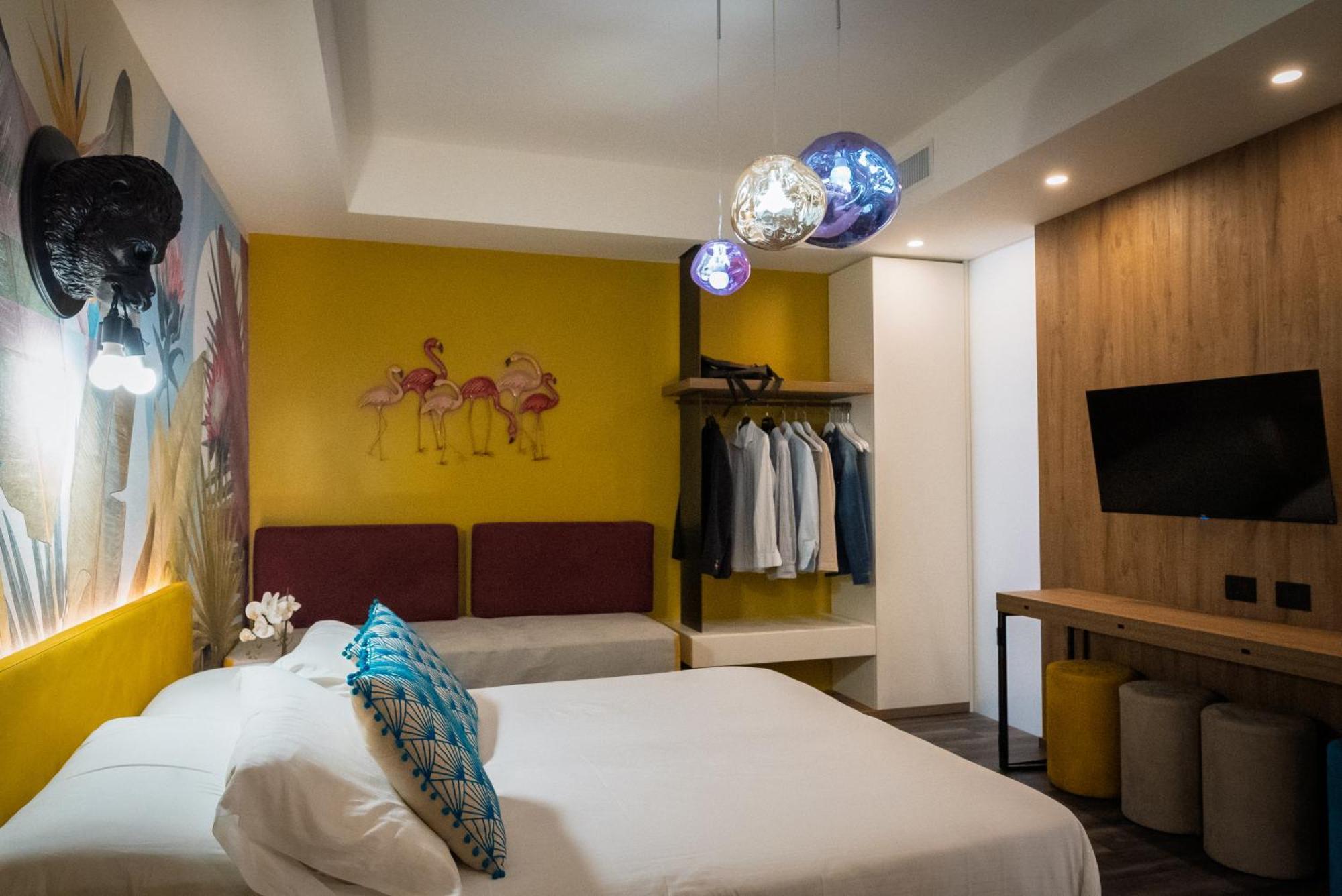 Design Hotel Astra B&B Misano Adriatico Exteriör bild